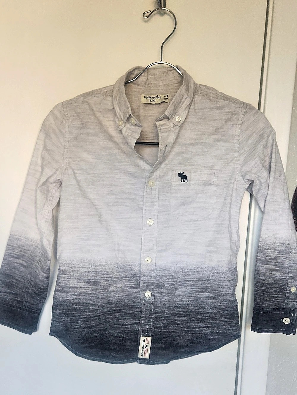 Abercrombie Kids Boys 7/8 Ombre Button Down Shirt Like New